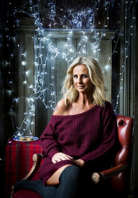 Ulrika Jonsson adult model picture