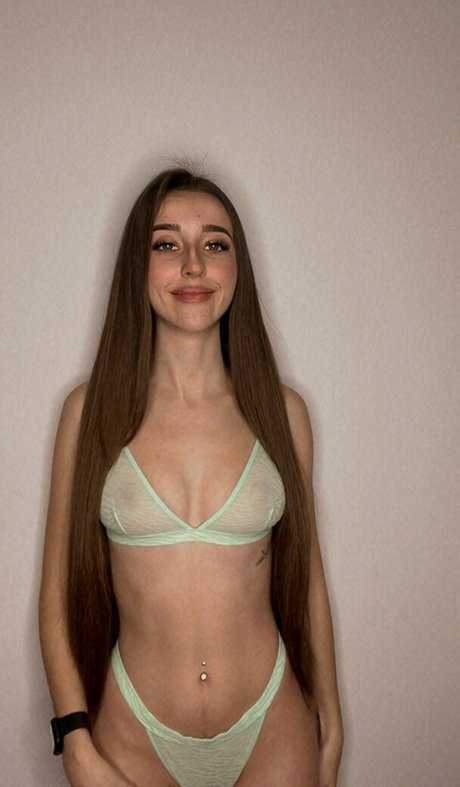 nayimtnez model top galleries