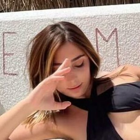 askonuzelanur hd star photos