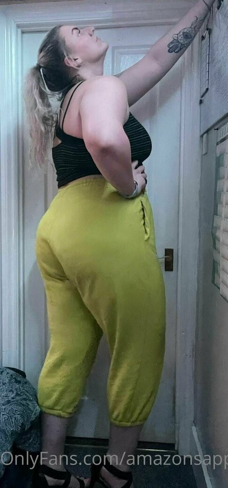 amazonsapphirestone model beautiful pics