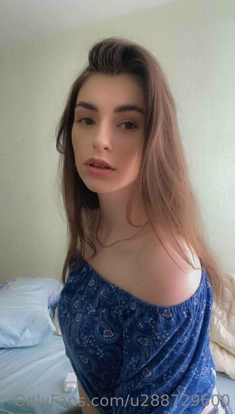 annie minor sexy model pics