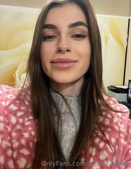 annie minor sex model image