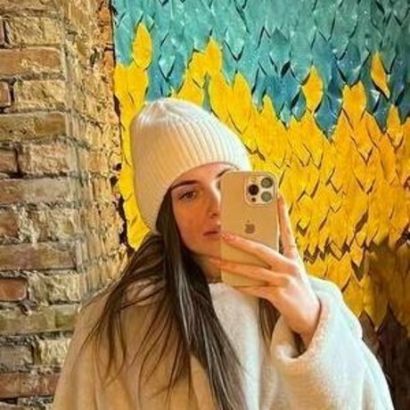 shorts onlyfans free picture