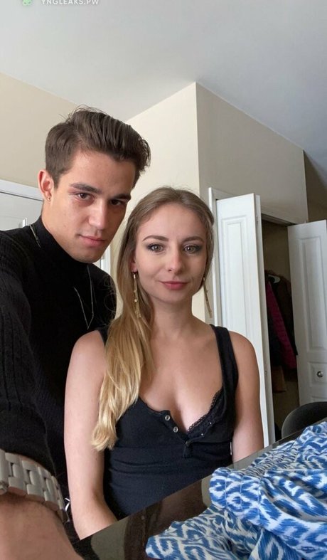 Tarah Kayne sex pornstar archive