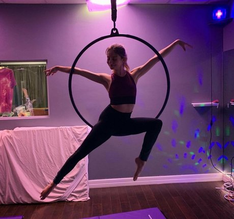 Tarah Kayne exclusive actress pic