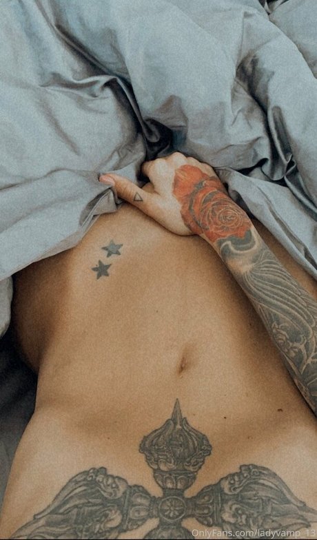 Lady Vamp xxx actress archive