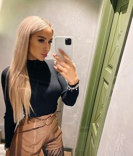 Anastasia Vattel model exclusive images