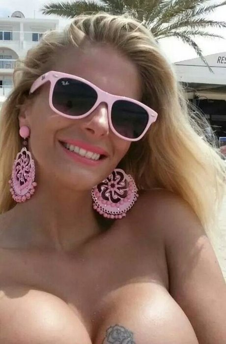 blonde facial onlyfans free sex pic