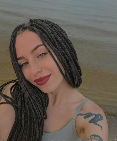 yanafoxy free hot model photo