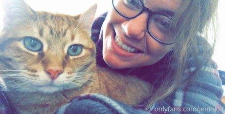 jennikatfree model sexy pic