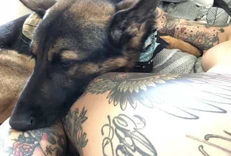 Chloie Jonsson beautiful pornstar pic