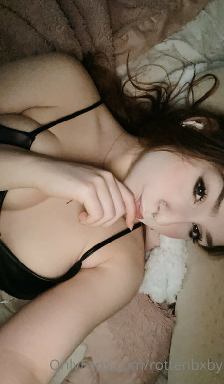 rottenbxby pornstar art archive