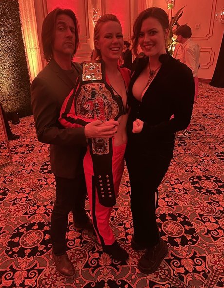 RipMika nice model image