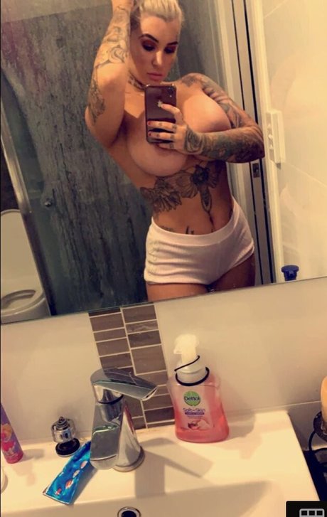 Allaina Vader naked pornstar gallery