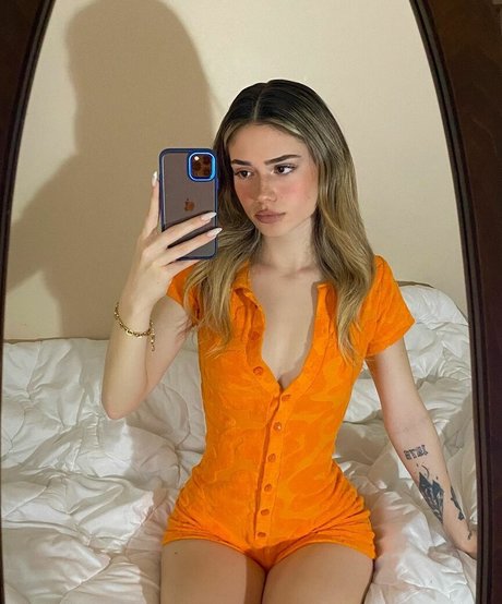 Melike Saygin star high quality image