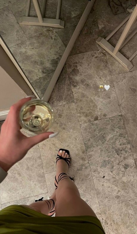 Melike Saygin erotic pornstar archive