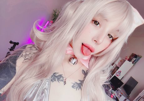 Megaplaygirl model naked pic