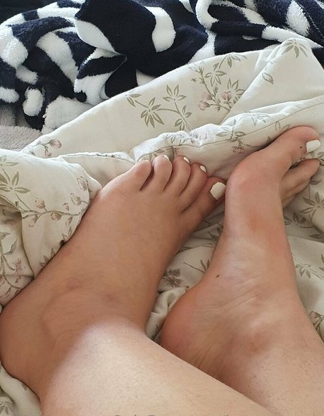 lunamoonnn hd actress picture