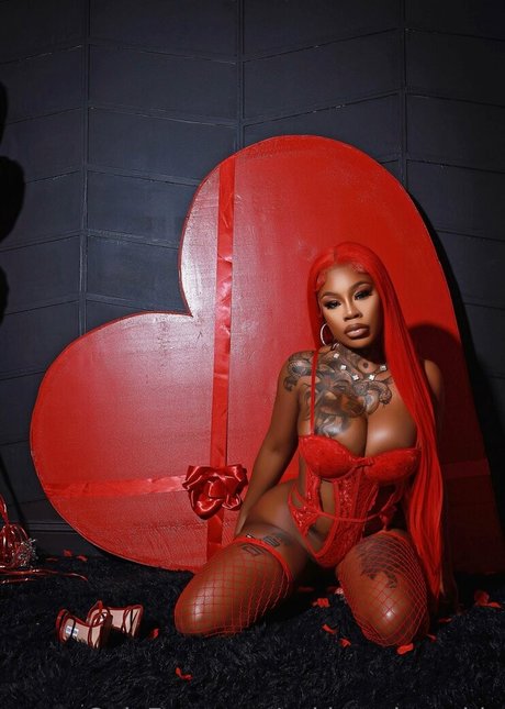 sukigoodcoochie sex actress galleries