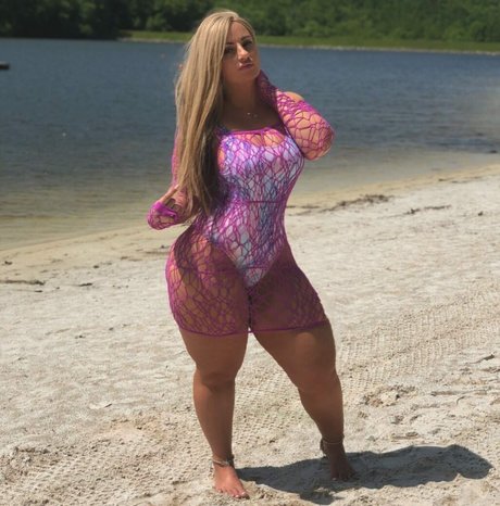 Ivoryyyyy best model photos