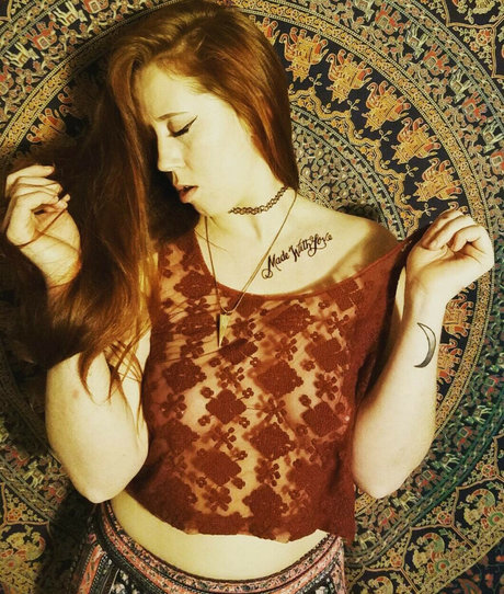 SpicyGinger star exclusive photos