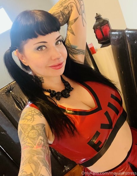 blonde petite onlyfans xxx gallery