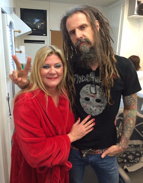 blameitonginger high quality star picture