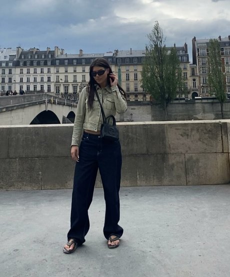 Linea Sindt hot model pictures