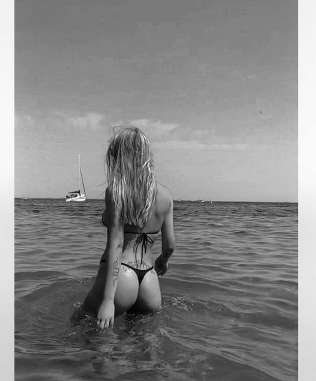 Linea Sindt model gallery