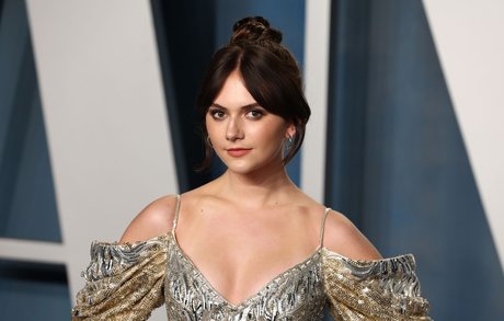 Emilia Jones art pornstar pic