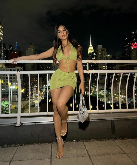 Flor De La Rosa nude star galleries