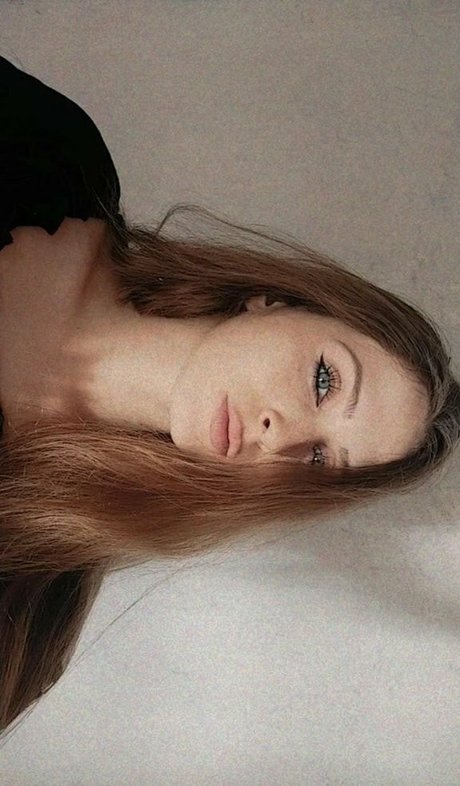 Gabi Mendes porn actress image