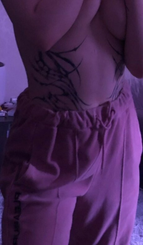 skrpnkva sex pornstar picture