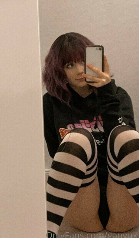 Ganyux star pornographic images