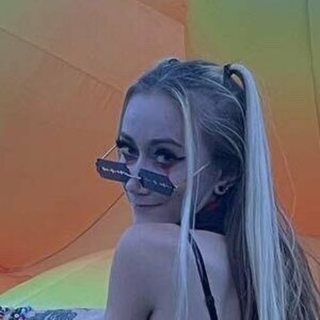 Lilplaybunny nudes star image