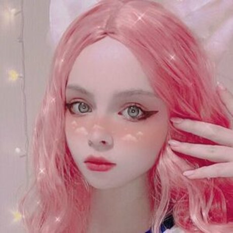 Olash peachy model nudes pics