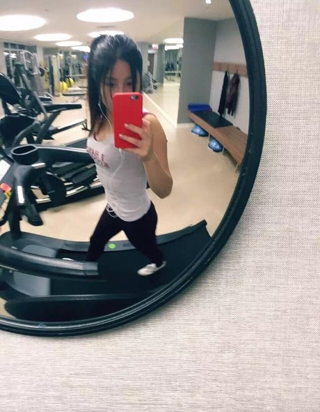 Vivika Babe model nice picture