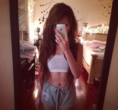 Wanderlustss hot model picture