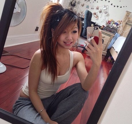 Wanderlustss sex actress img