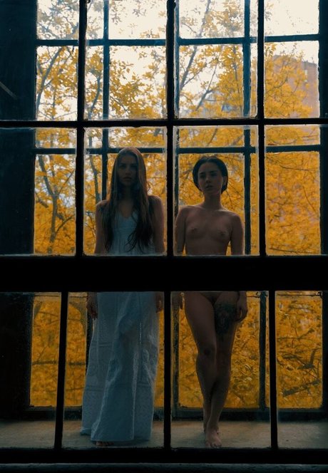 Anna Kotova nice actress pics