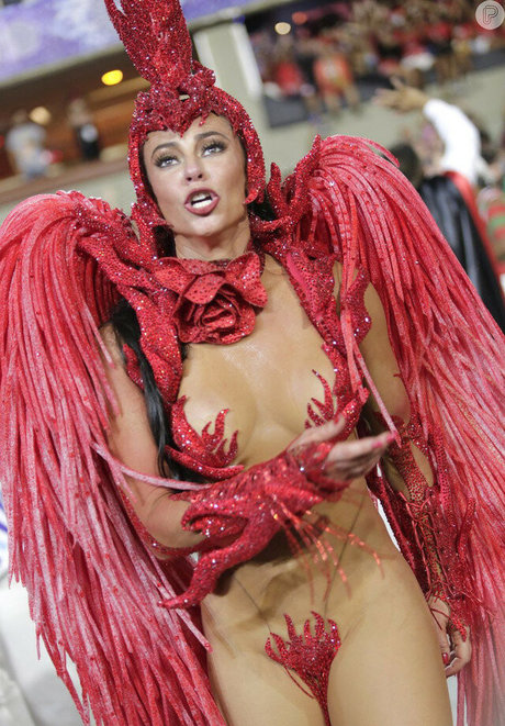 Paola Oliveira naked pornstar photo