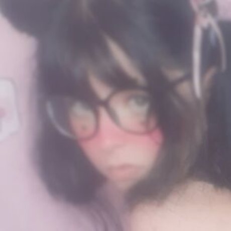 Clarinhafeet hd actress img