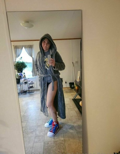 classiandsassi1 star nude photo