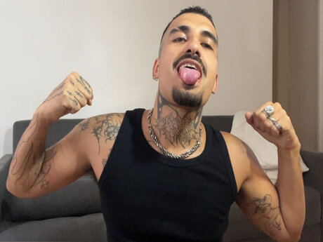 Castelo exclusive star photo