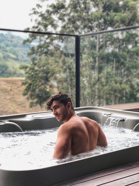 Juan Duque star naked archive