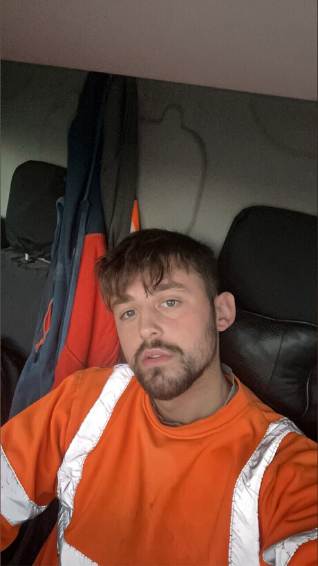 Hungtradiex nude actress images