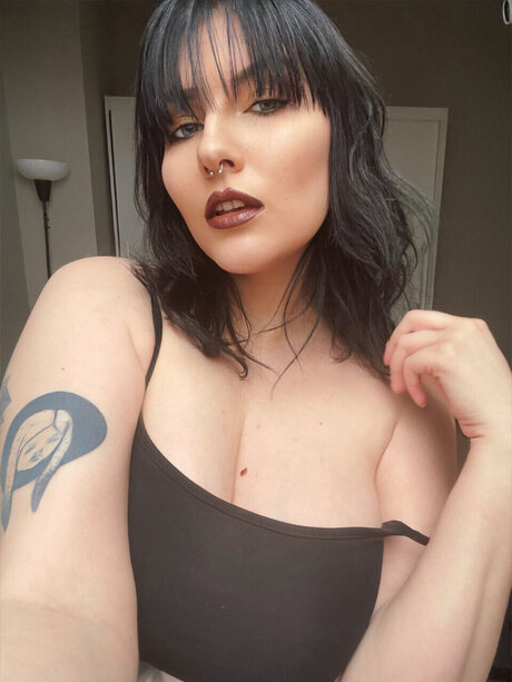 Bebe Blu FREE pornstar beautiful pic