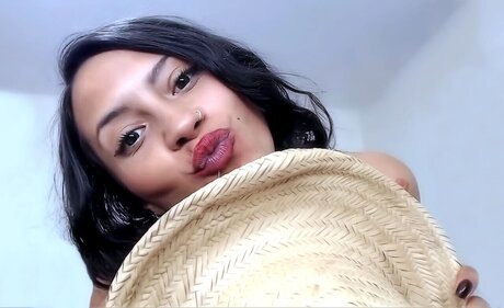 _Cami Robbins 10k_ model erotic pics