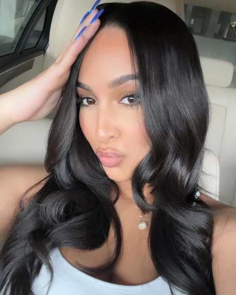 Omaima nudes star photo