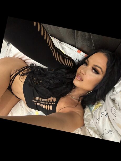 Autism Cheeks_ sexy star pic